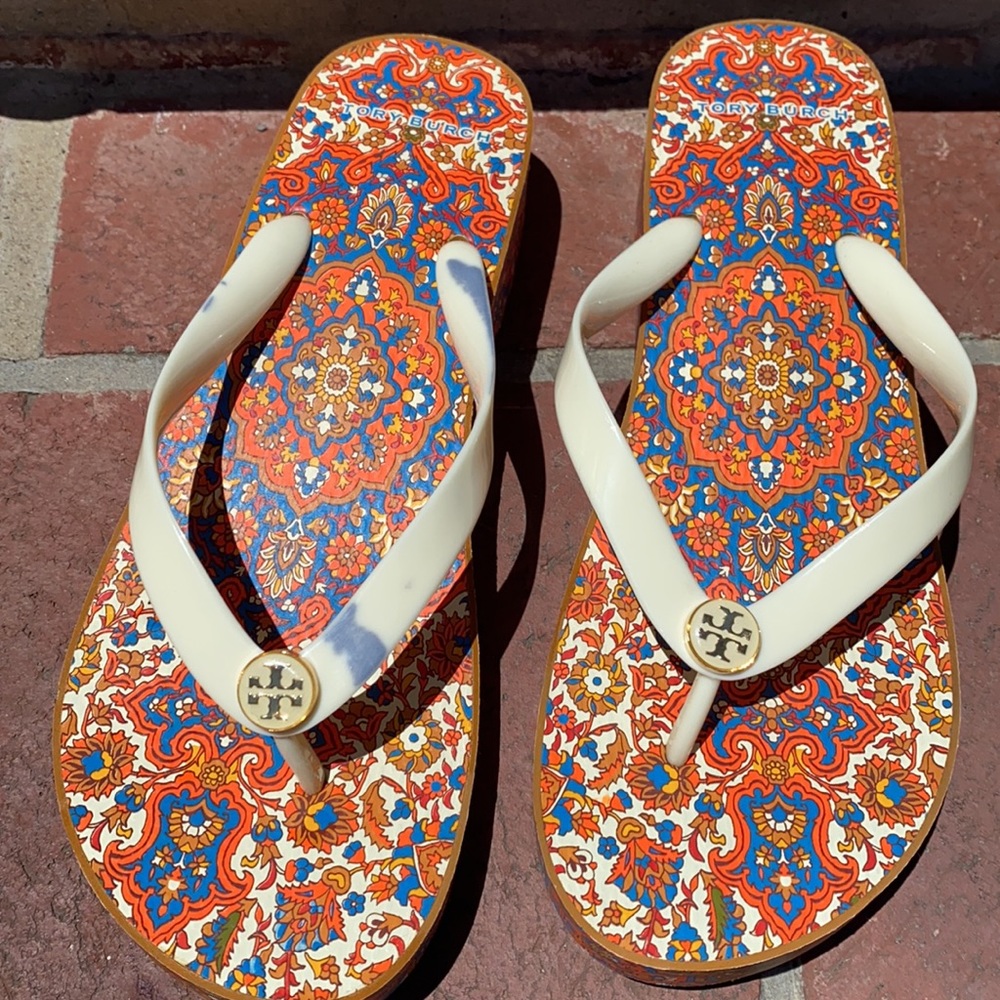 Damaged Tory Burch Eva Sole
